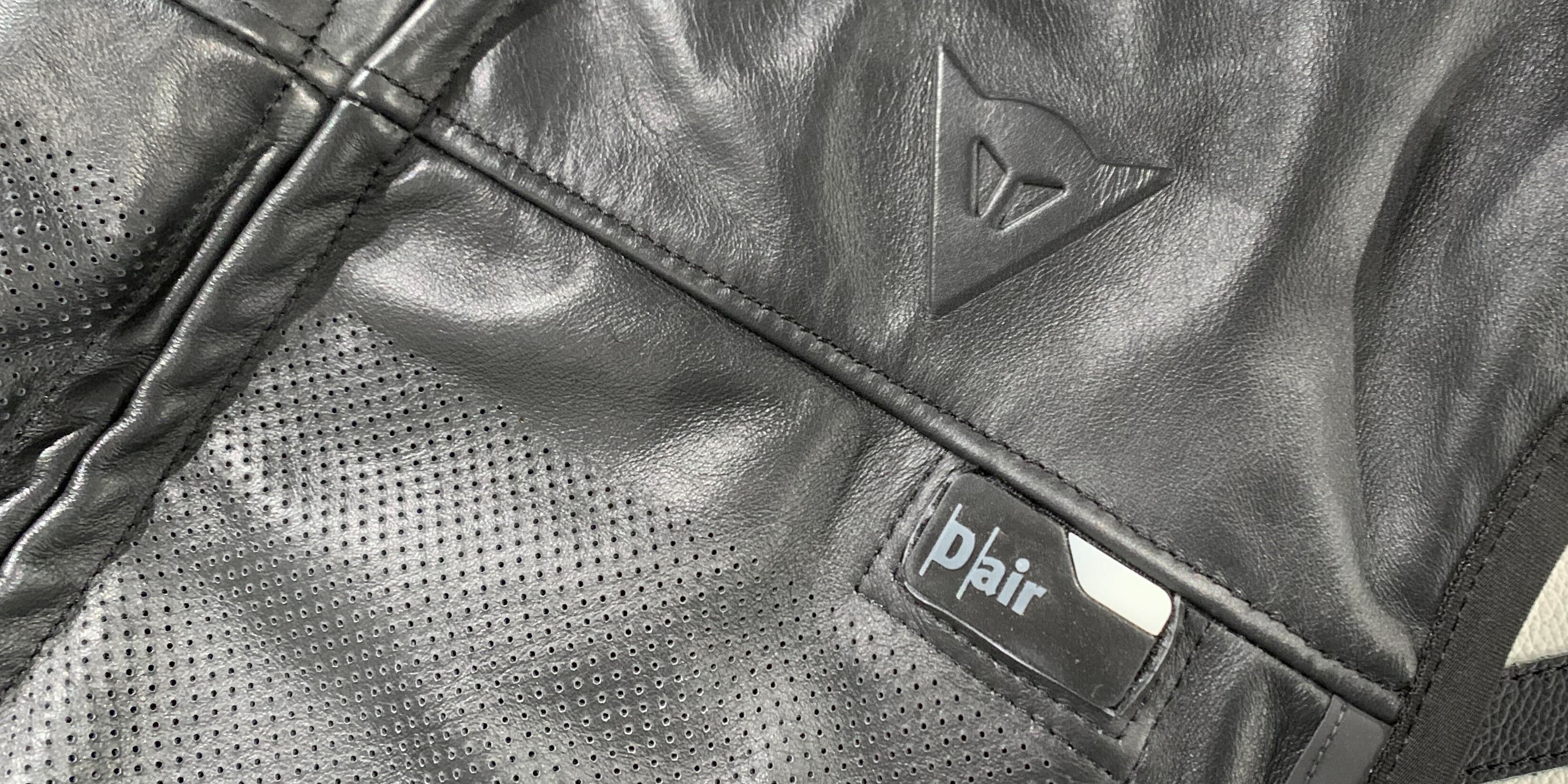 SMART JACKETシリーズにレザーモデルが登場！